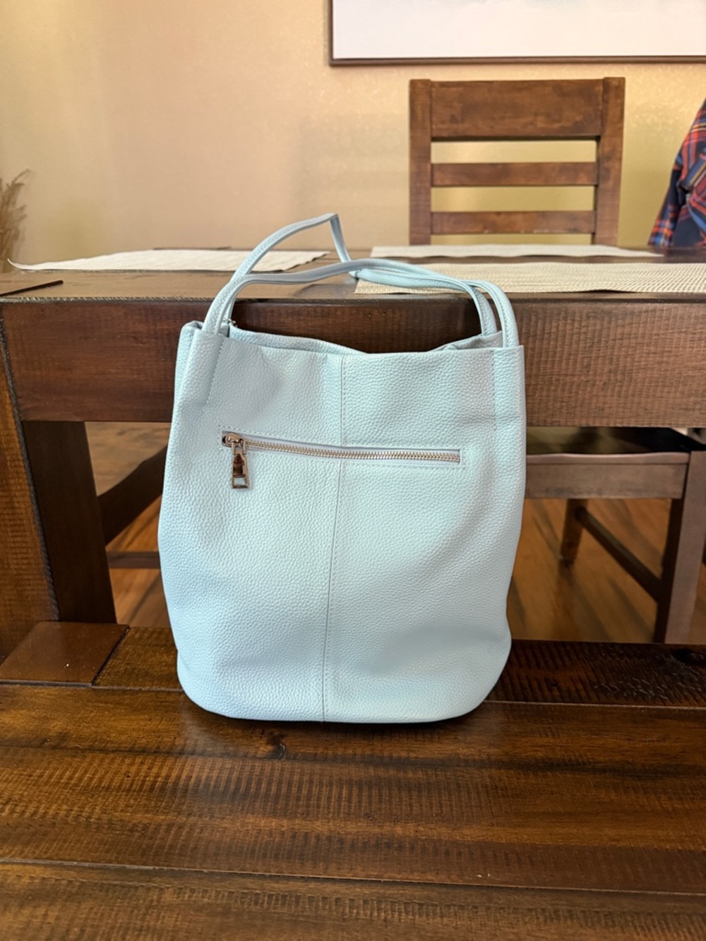 Iswee baby blue pebbles genuine leather bucket/tote bag - Picture 2 of 9